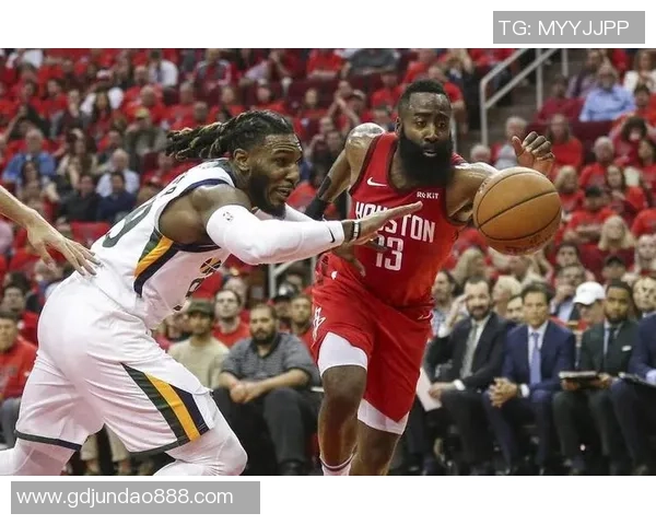 火箭与骑士激战第三节精彩回顾及比分分析