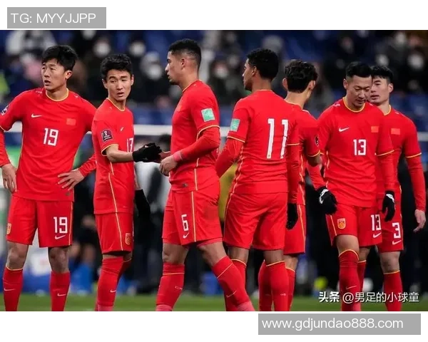 媒体人:潜力赛规矩最多组织2名未报名球员,有时不得不派出老将上台 媒体人:潜力赛规矩最多组织2名未报名球员,有时不得不派出老将上台