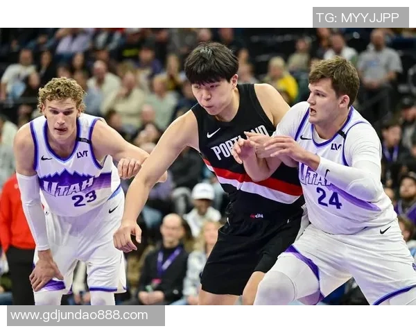 开拓者总算决议,下放杨瀚森,去开展联盟练习! 开拓者总算决议,下放杨瀚森,去开展联盟练习!